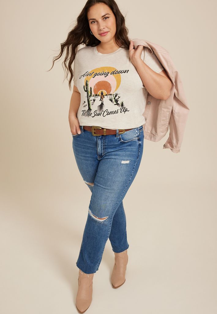 Plus Size Aint Going Down Til The Sun Comes Up Classic Fit Graphic Tee - Image 3