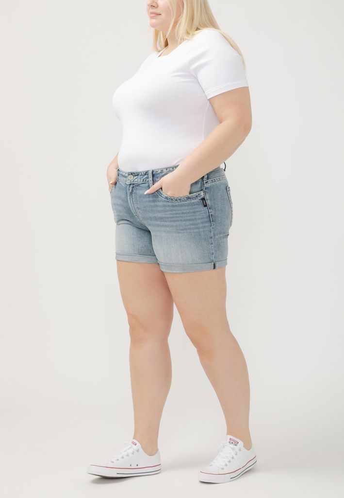 Plus Size Silver Jeans Co.® Britt Curvy Low Rise Vintage Thick Stitch Rolled Hem 5.5in Short - Image 3