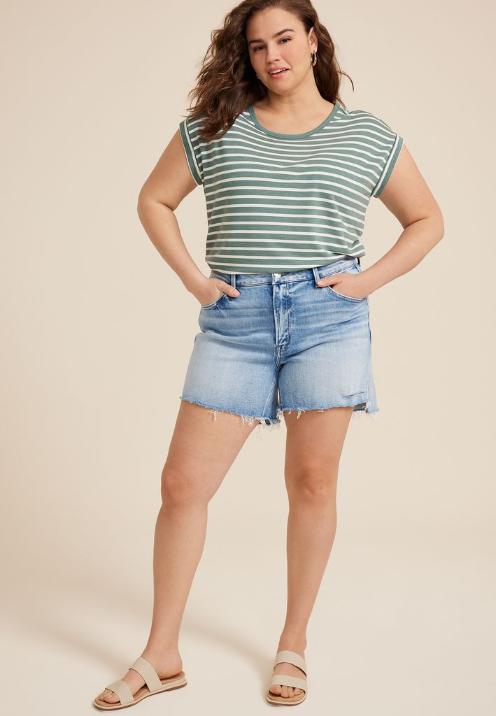 Plus Size Flying Monkey™ High Rise Frayed Hem 5in Short