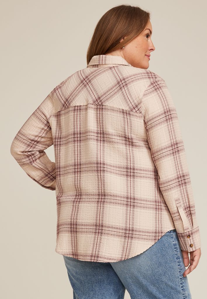 Plus Size Pucker Plaid Button Down Shirt - Image 2