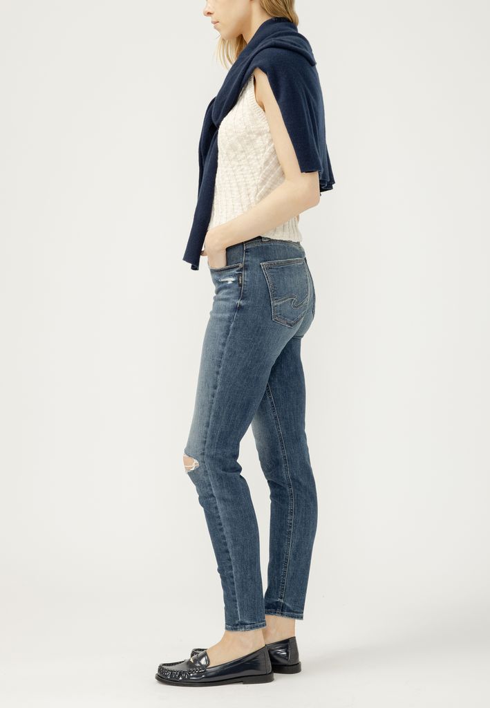Silver Jeans Co.® Avery Curvy High Rise Luxe Stretch Skinny Jean - Image 3
