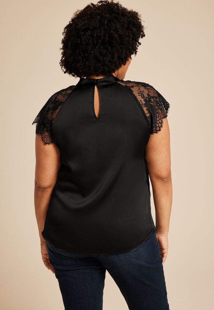 Plus Size Black Lace Short Sleeve Blouse - Image 2
