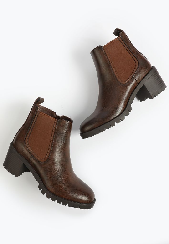 SuperCush Ruby Block Heel Chelsea Boot - Image 2