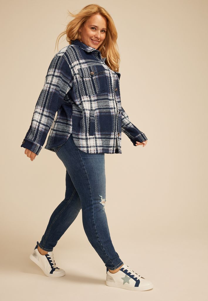 Plus Size Shortie Shoreline Shacket? - Image 3