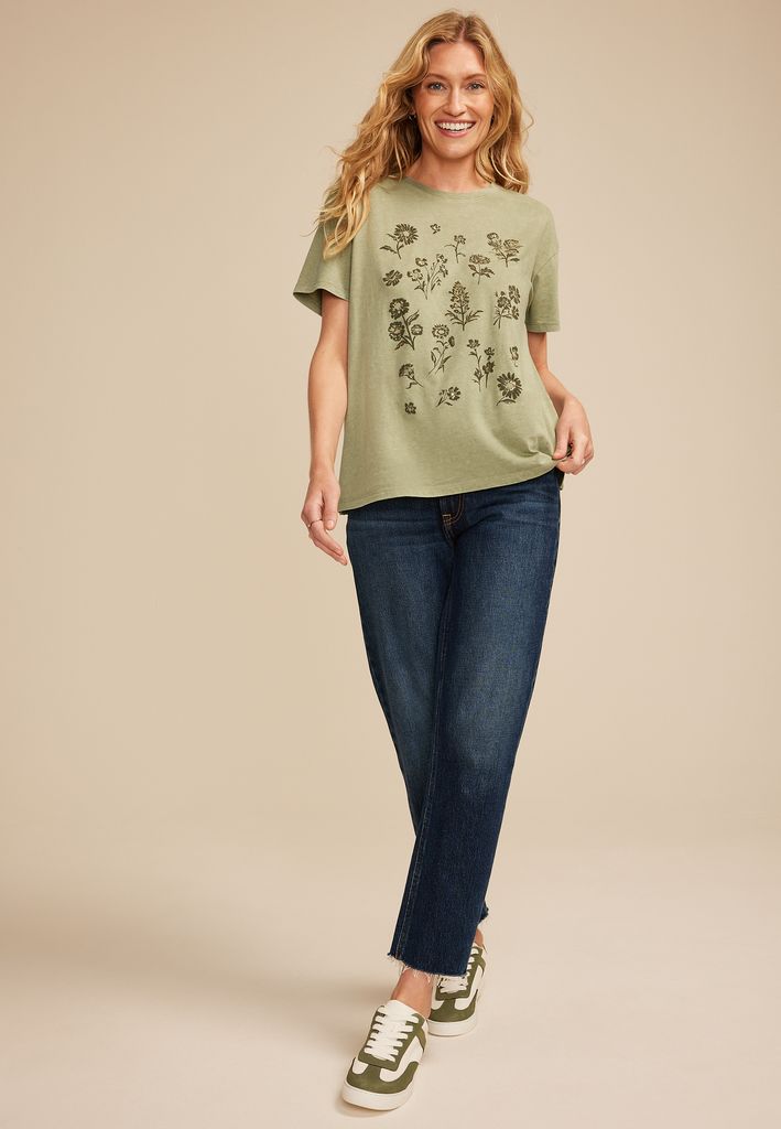 Scattered Floral Relaxed Fit Graphic Tee - Image 3
