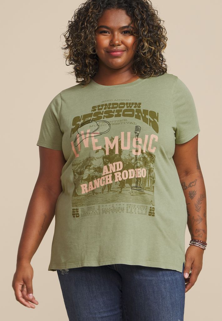 Plus Size Sundown Sessions Classic Fit Graphic Tee