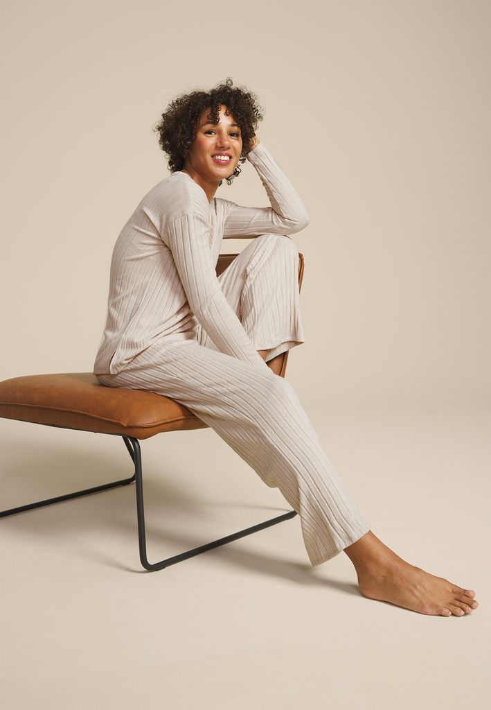 Heathered Cozy Wide Ribbed Long Sleeve Tee And Wide Leg Pajama Set - Image 3