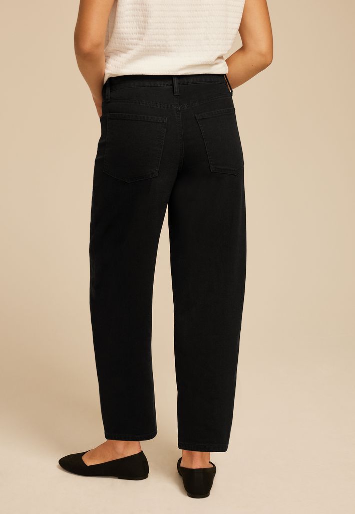 Black High Rise Barrel Jean - Image 2