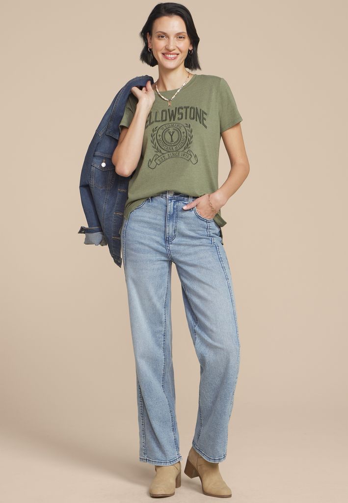 Yellowstone Embroidered Classic Fit Graphic Tee - Image 3