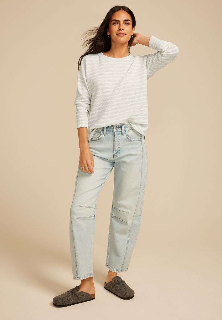 24/7 Clara Long Sleeve Seersucker Tee - Image 3
