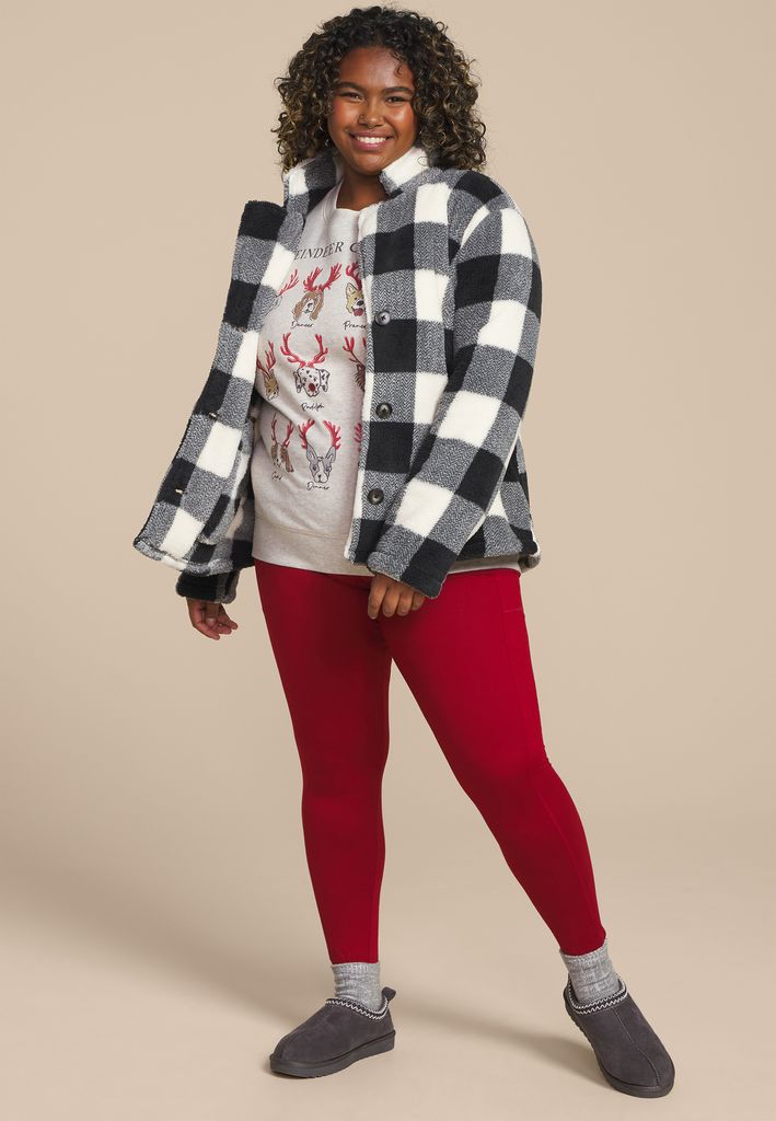 Plus Size Reindeer Crew Relaxed Fit Sweatshirt - Image 3