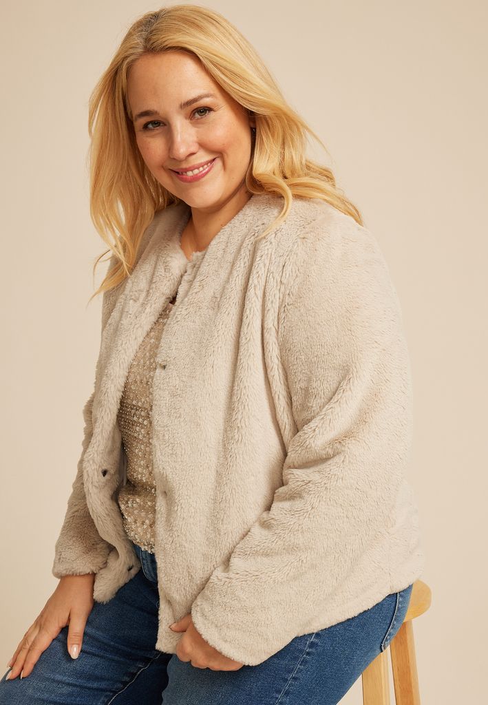 Plus Size Studio Y Faux Fur Jacket - Image 3