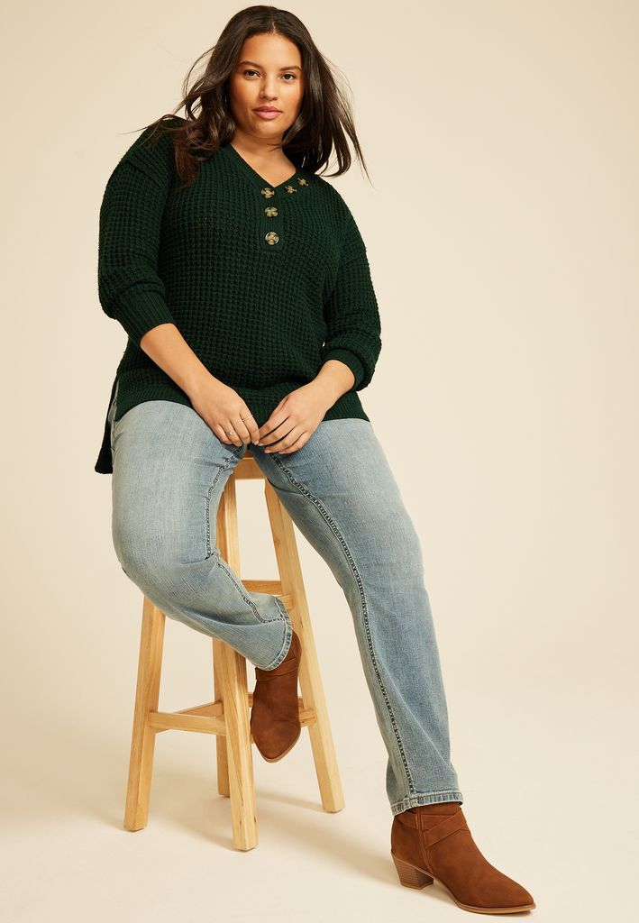 Plus Size Oversized Waffle Henley Sweater - Image 3