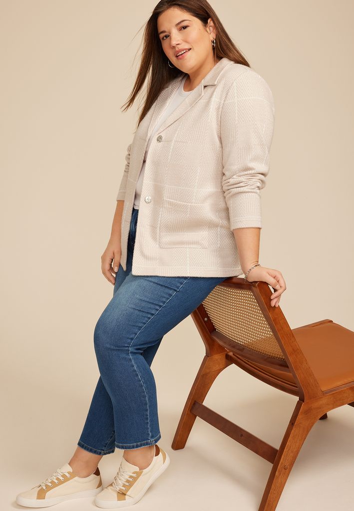 Plus Size Neutral Houndstooth Blazer - Image 3