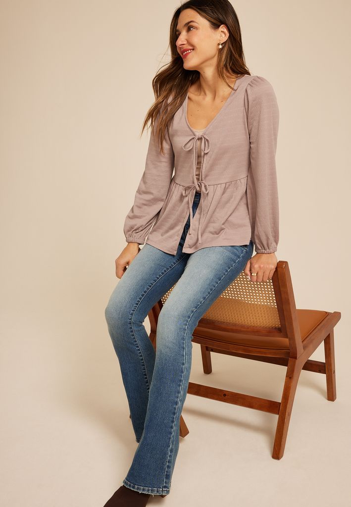 Textured Bow Tie V Neck Top - Image 3