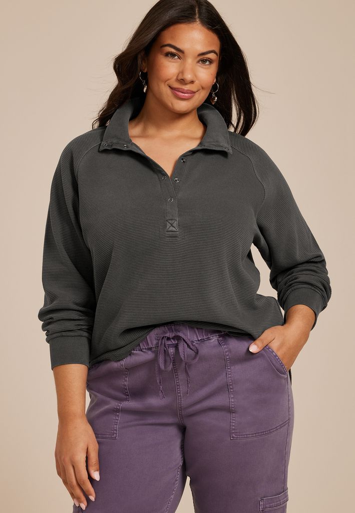 Plus Size Ottoman Snap Button Sweatshirt - Image 3